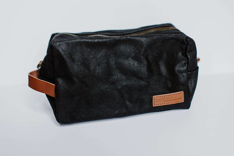 Black Waxed Canvas Wash Kit